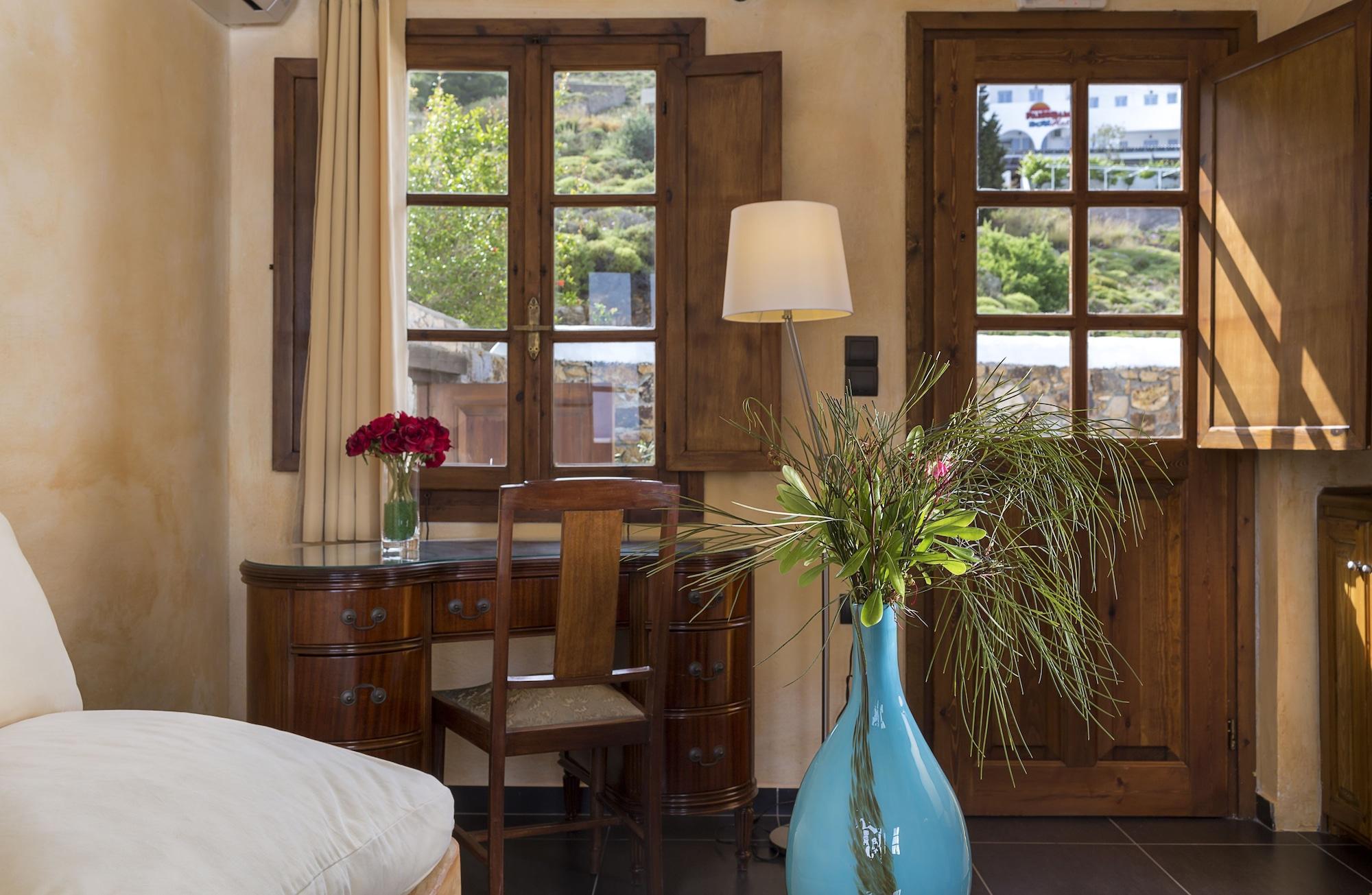 The Petra, Small Luxury Hotels Of The World Grikos Bay  Dış mekan fotoğraf